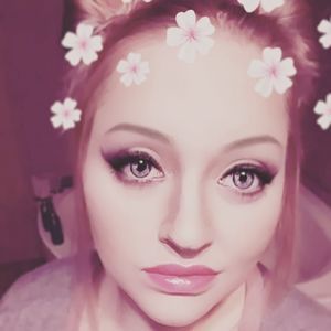 Meet your Posher, Shay